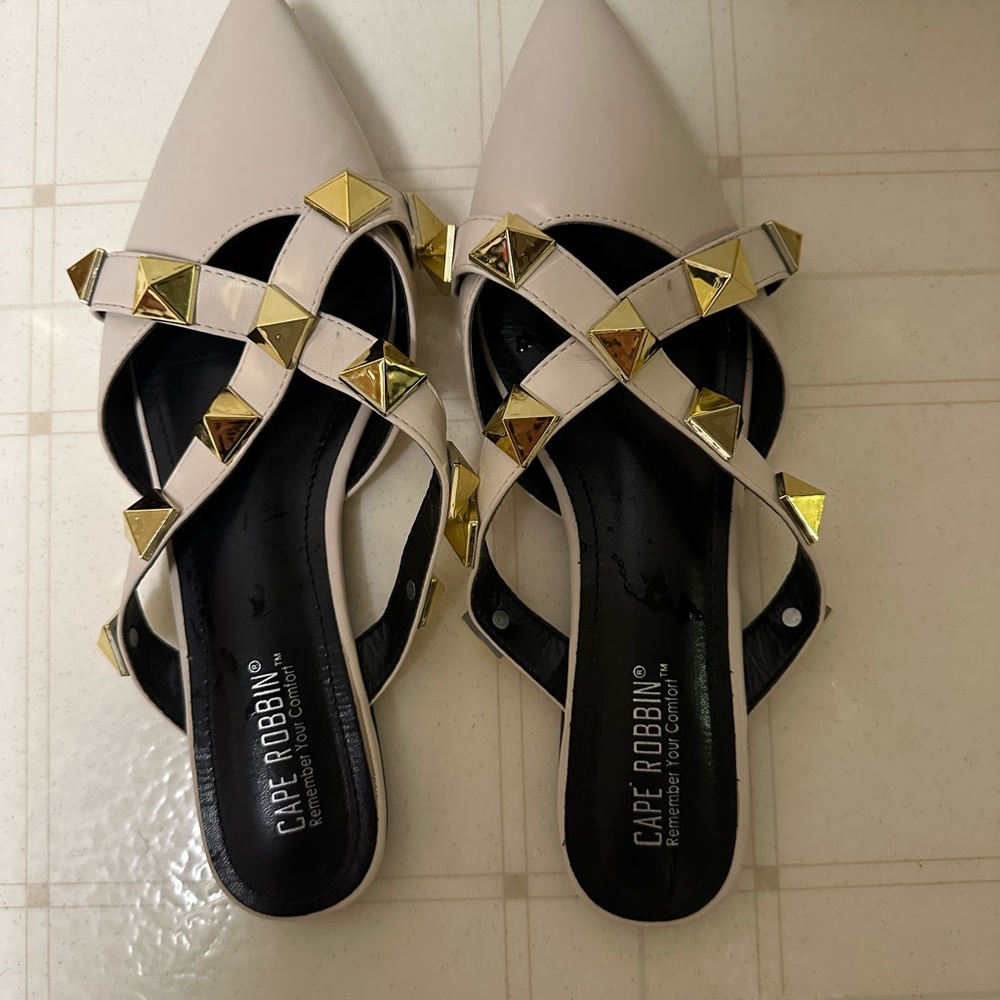 Cape Robbin Women's Beige Flats with Gold Studs